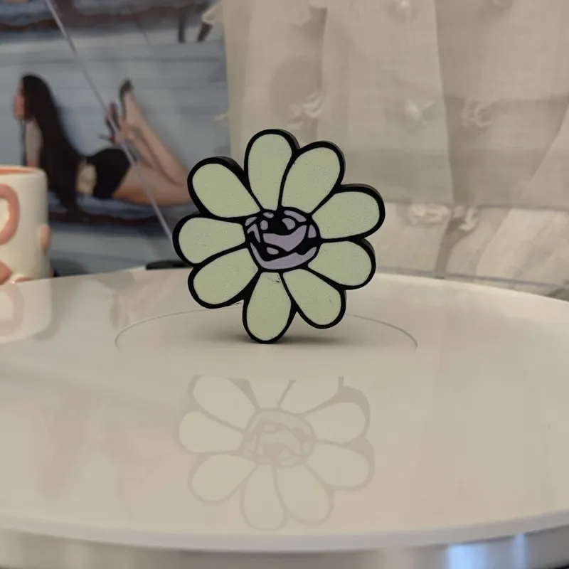 Flower vinyl record topper